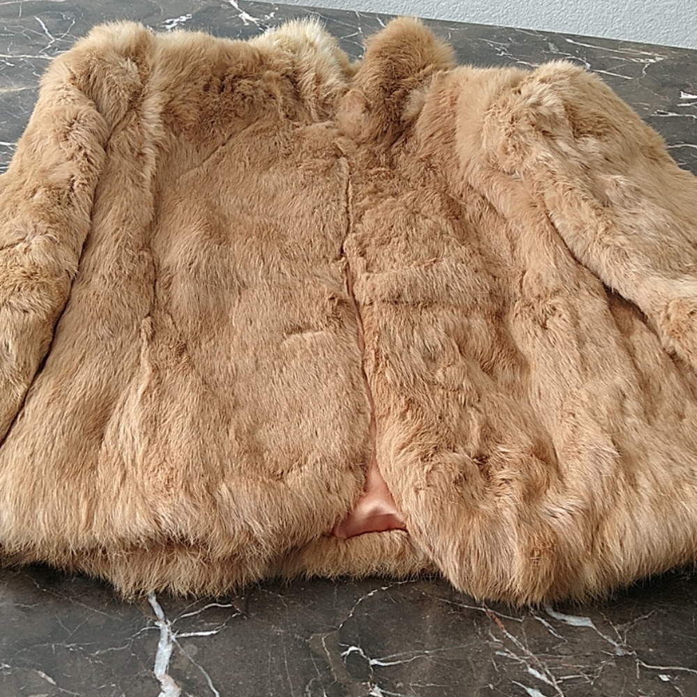 Vintage rabbit fur coat - Picture 3 of 4